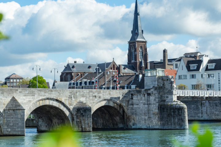 LIOF presents 2024 annual report: strong impact, new opportunities, and 50 years of economic development in Limburg