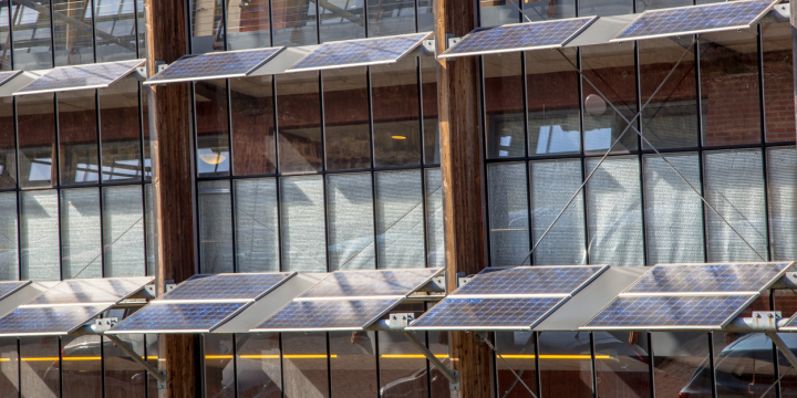 SolarNL: Circular integrated high-efficiency solar panels
