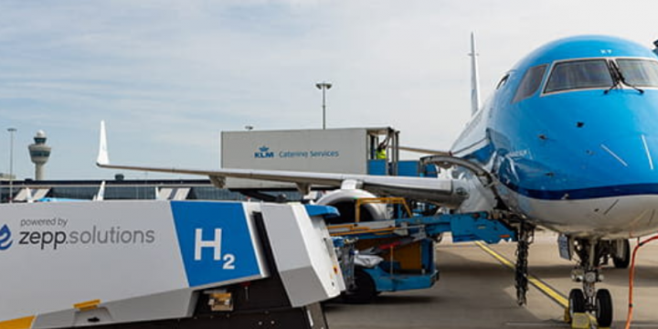 World first: pilot with hydrogen at Schiphol