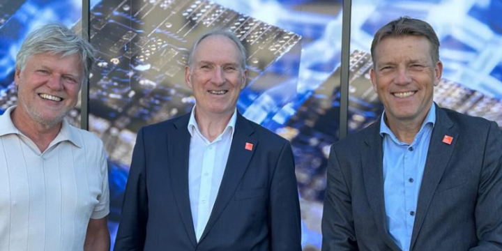 Werkbezoek Universiteit Twente, PHIX en Demcon